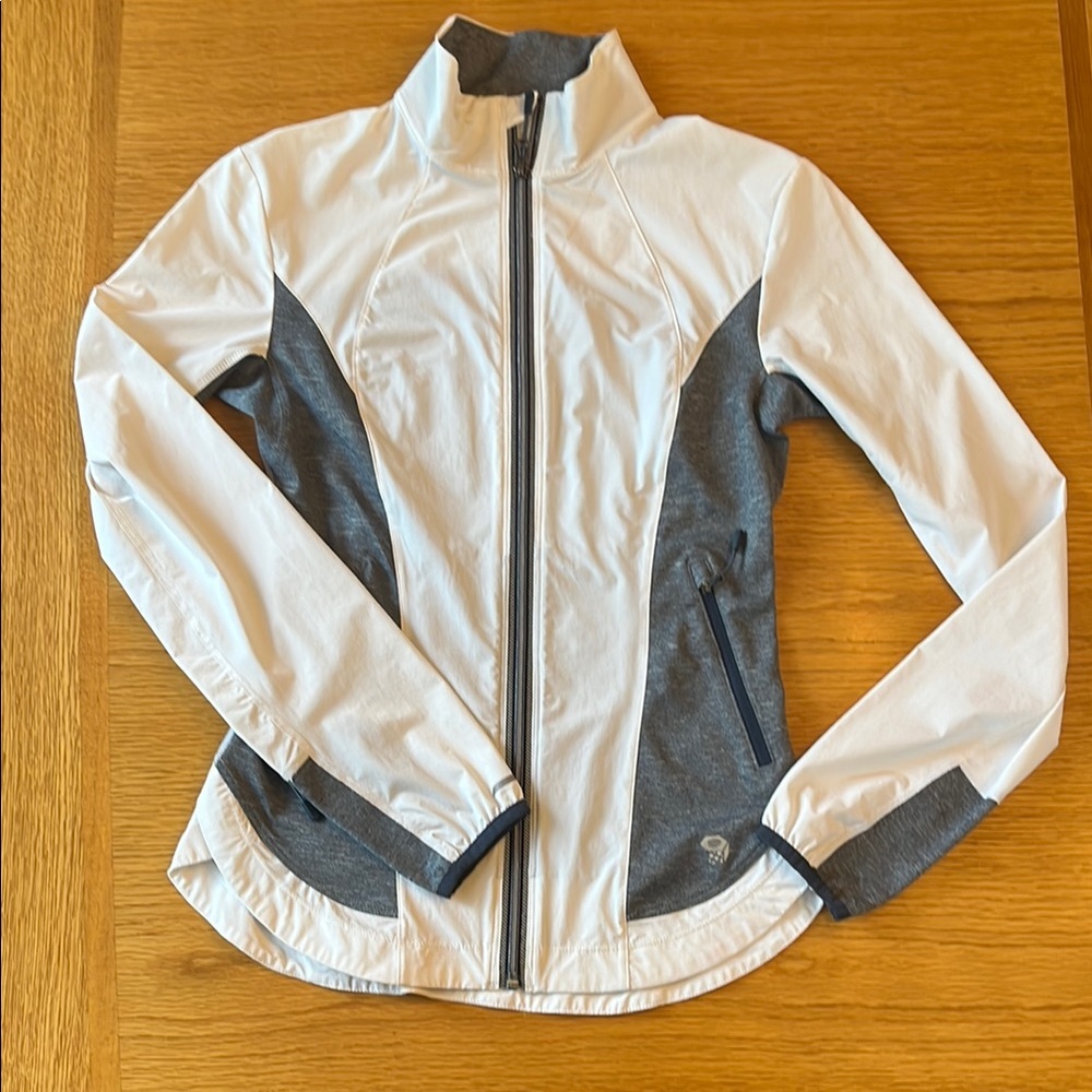 Mountain Hardware Lightweight Jacket